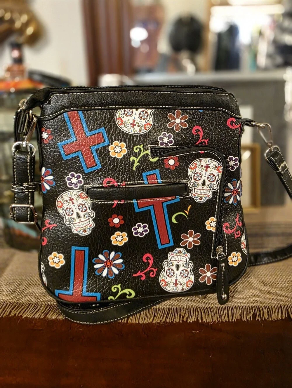 COWGIRL TRENDY SUGAR SKULLS CONCEALED CARRY HANDBAG GOTH BAG FASHION BLACK